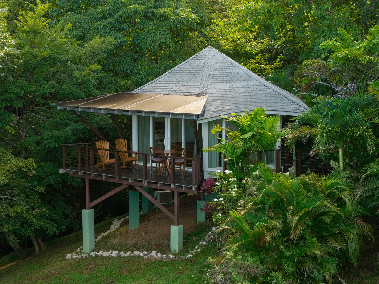 Mikado Natural Lodge | Turnkey Eco Lodge with Ocean Views & Expansion Potential in Guanacaste