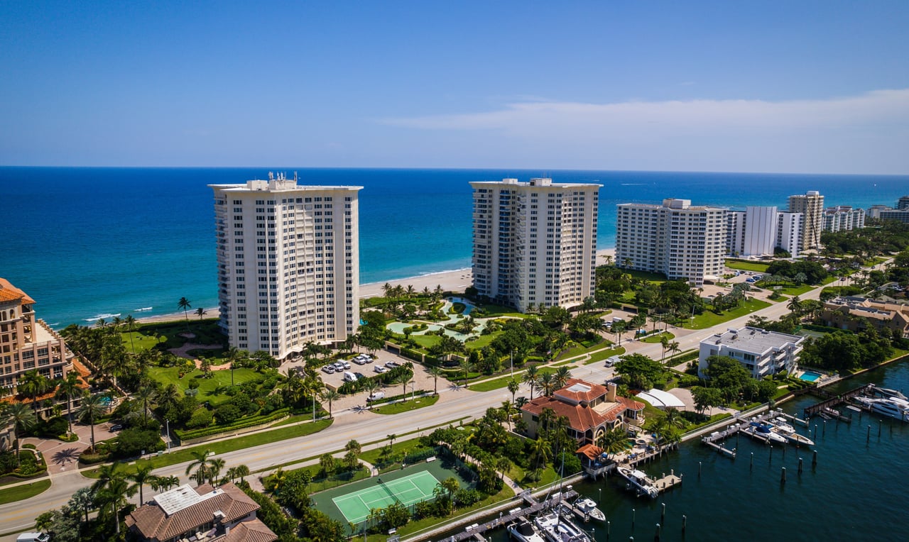 Las Olas River House Condo