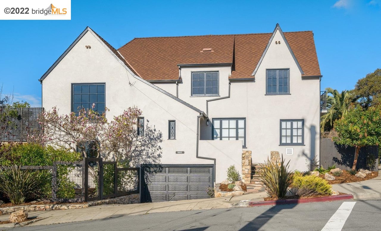 1665 Thousand Oaks Blvd