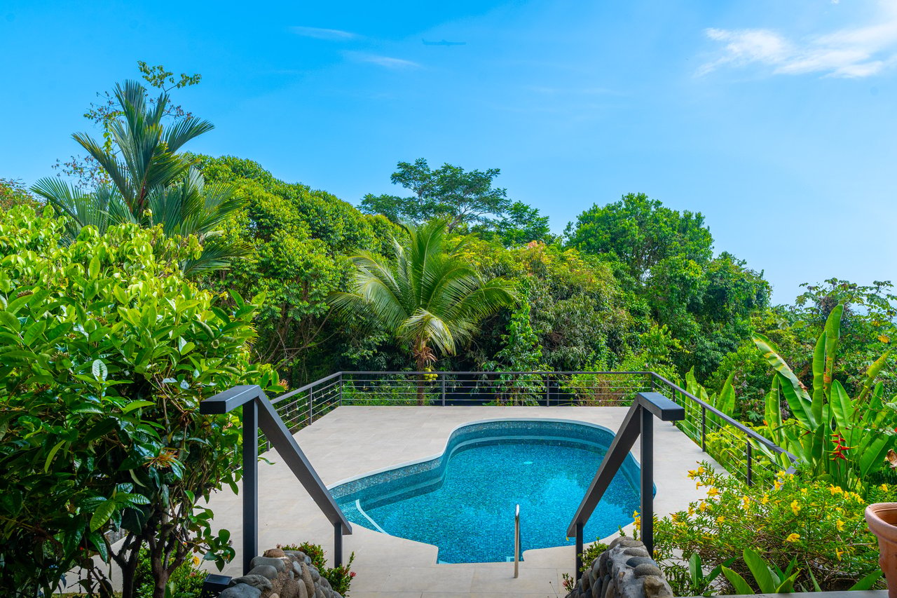 Ocean View Home in Escaleras with Guest House