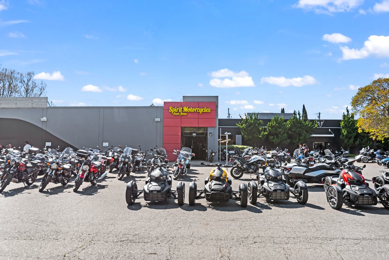 2 AUTO DEALERSHIP BUILDINGS FOR SALE