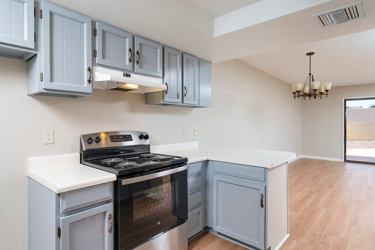 3236 W Moondance Way