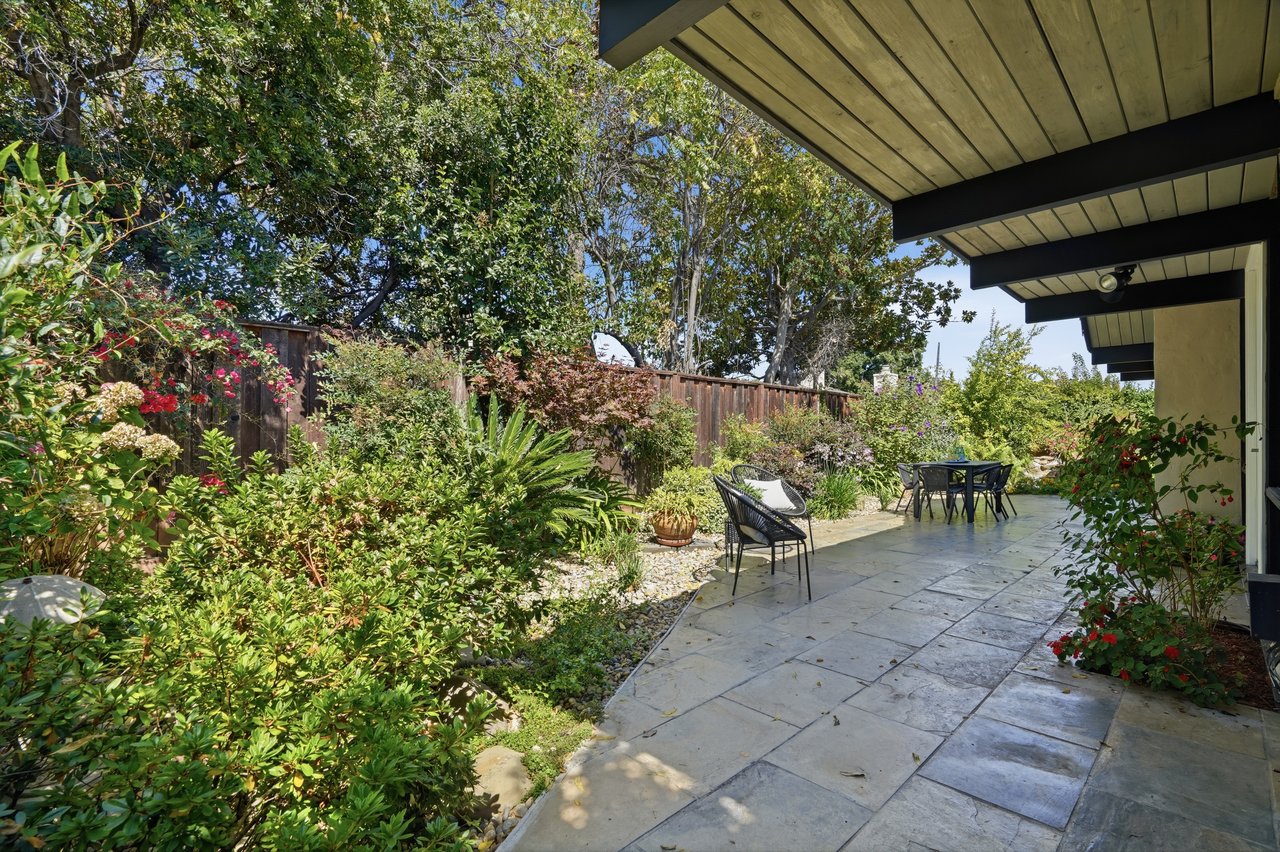 387 Vasquez AVE