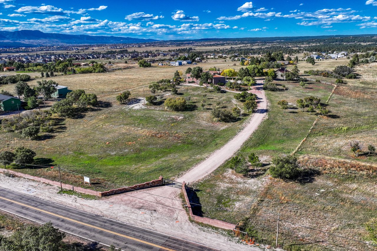 4050 Old Ranch Road
