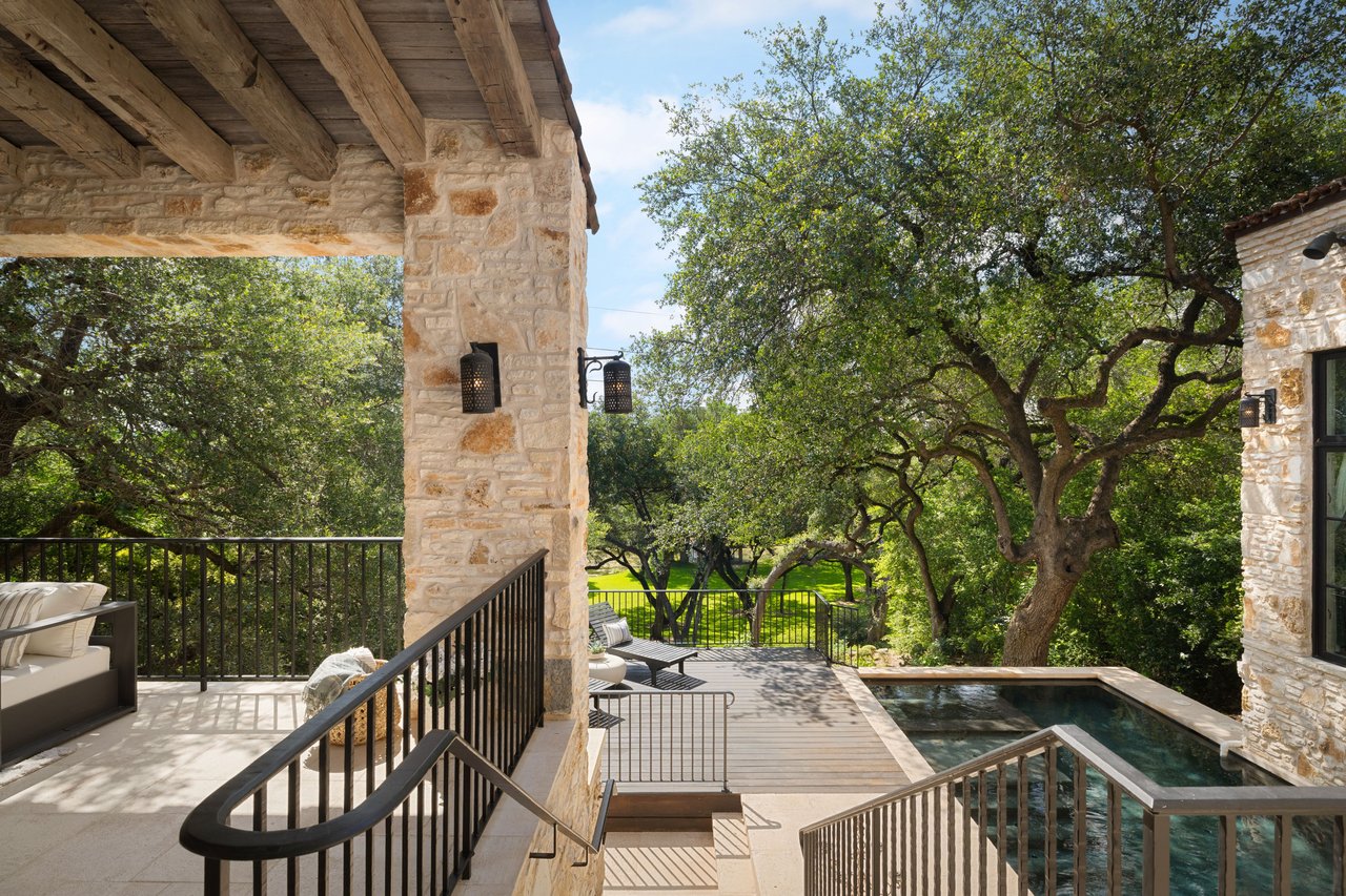 La Vita of Lake Austin in Westlake Hills