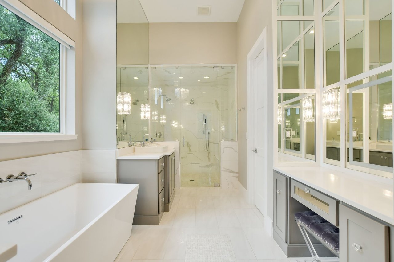 Reveille Transitional
