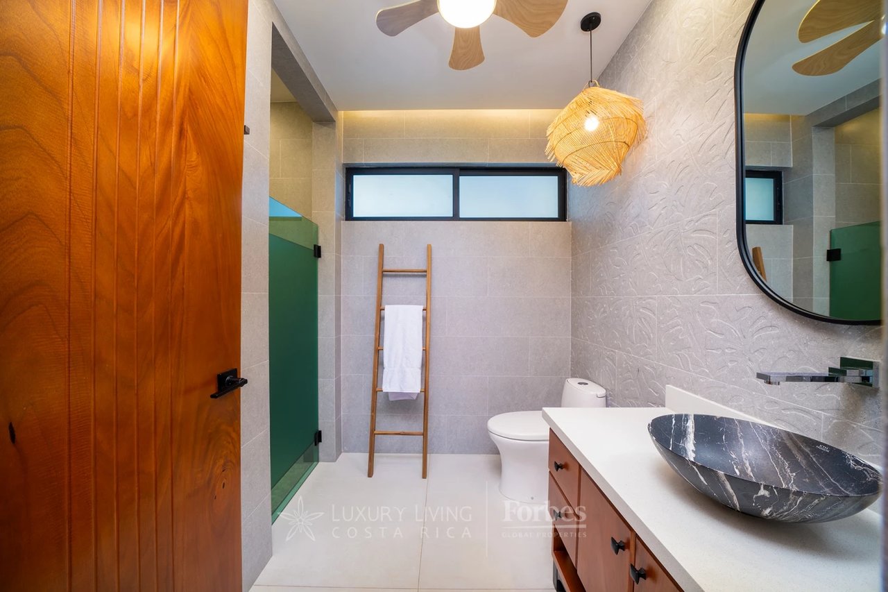 20702 - Contemporary Luxury with Ocean Views in Playa Flamingo