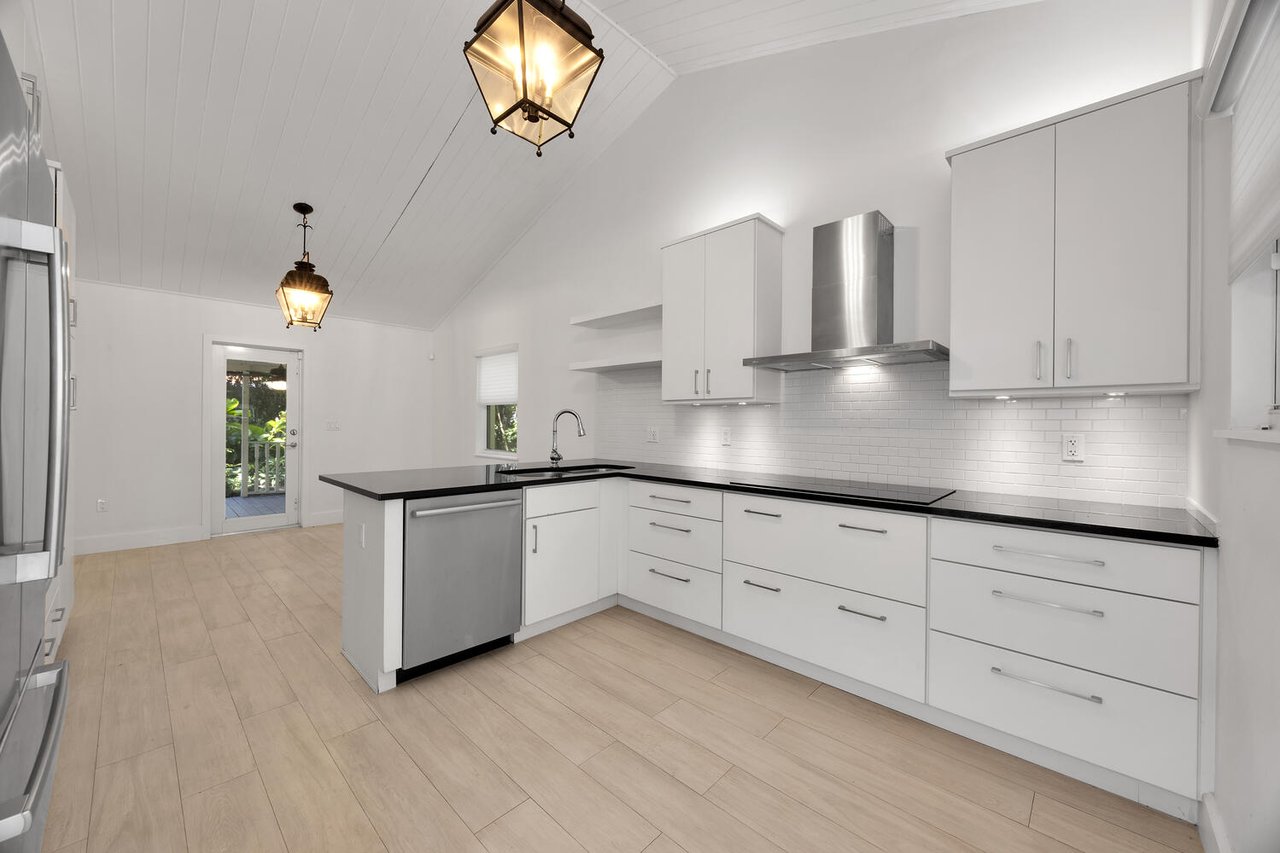 The Oak Haven - The Perfect Coral Gables Home