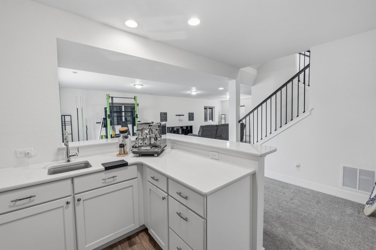 1952 Clayhouse Drive