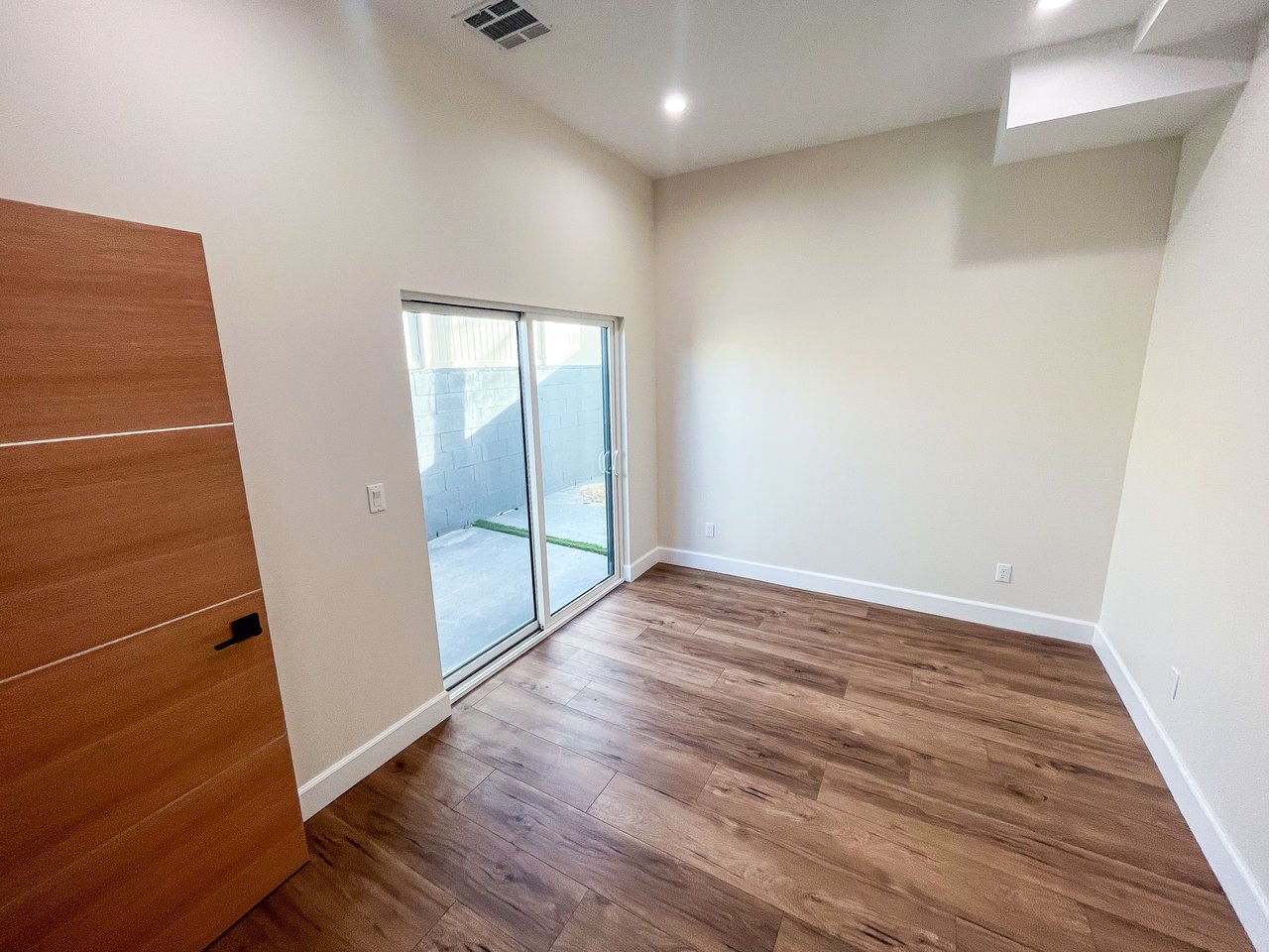 Brand-New 5-Unit Multifamily in Prime Los Angeles