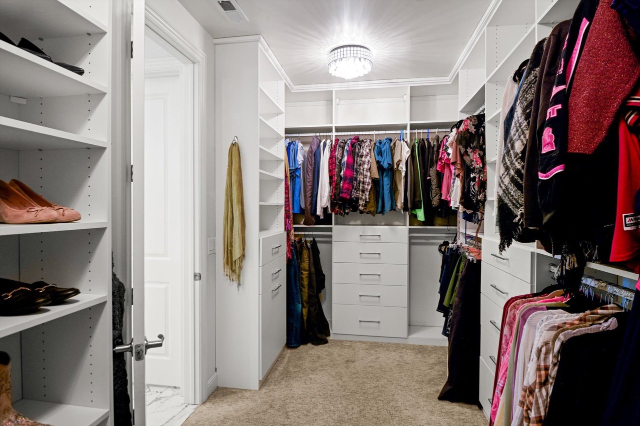 6881 Northstar Court