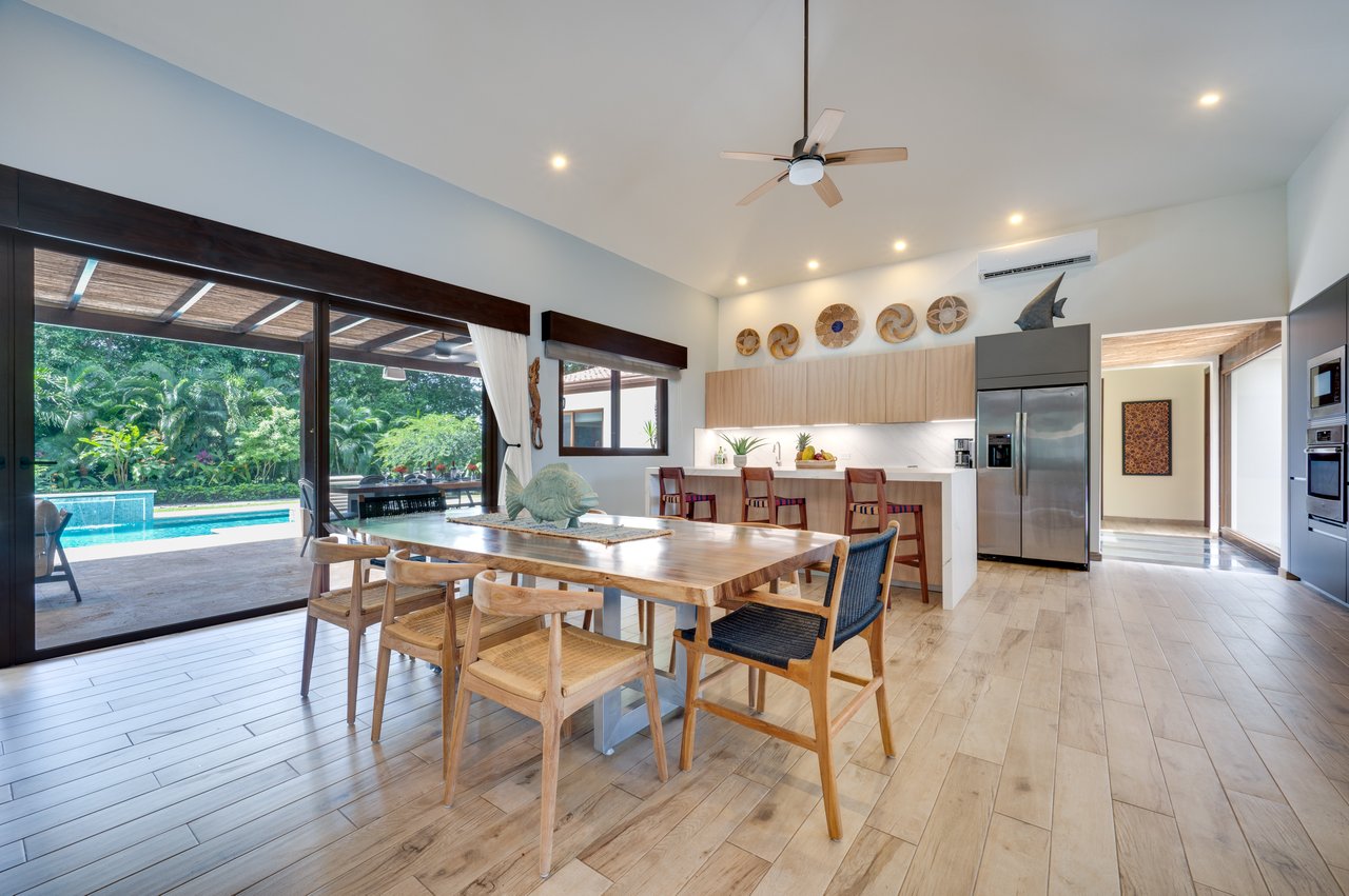 Casa Pachote | Exquisite 4-Bedroom Luxury Home in Hacienda Pinilla’s Reserva de Golf