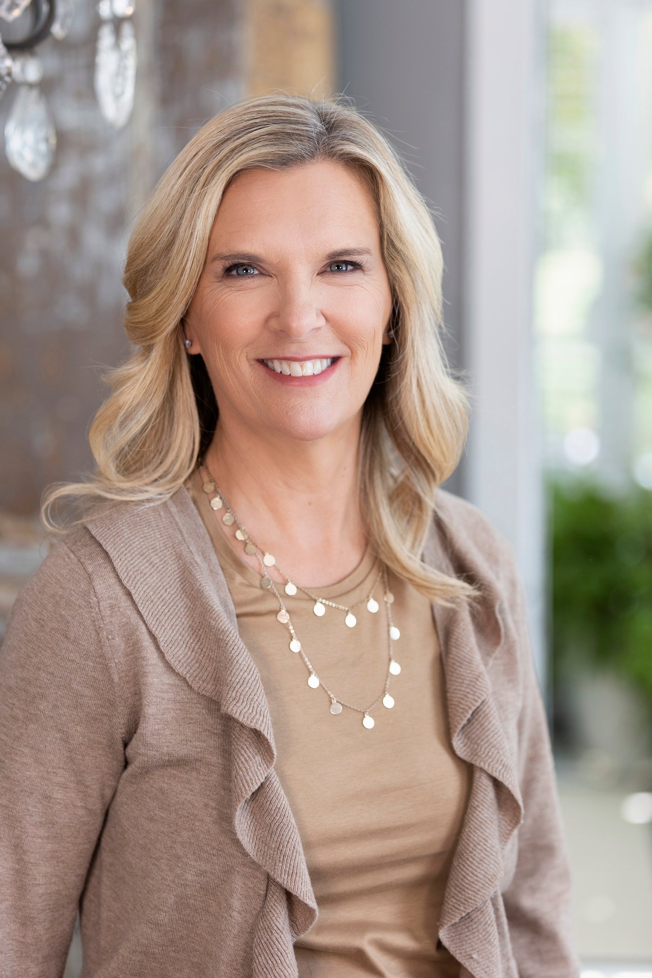 jennifer_lockwood professional headshot