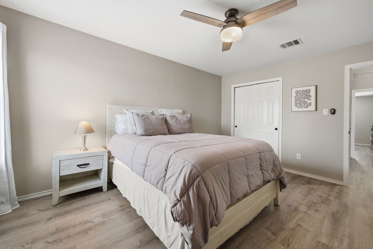 Elegantly Updated Lakeway Retreat w/ New Roof