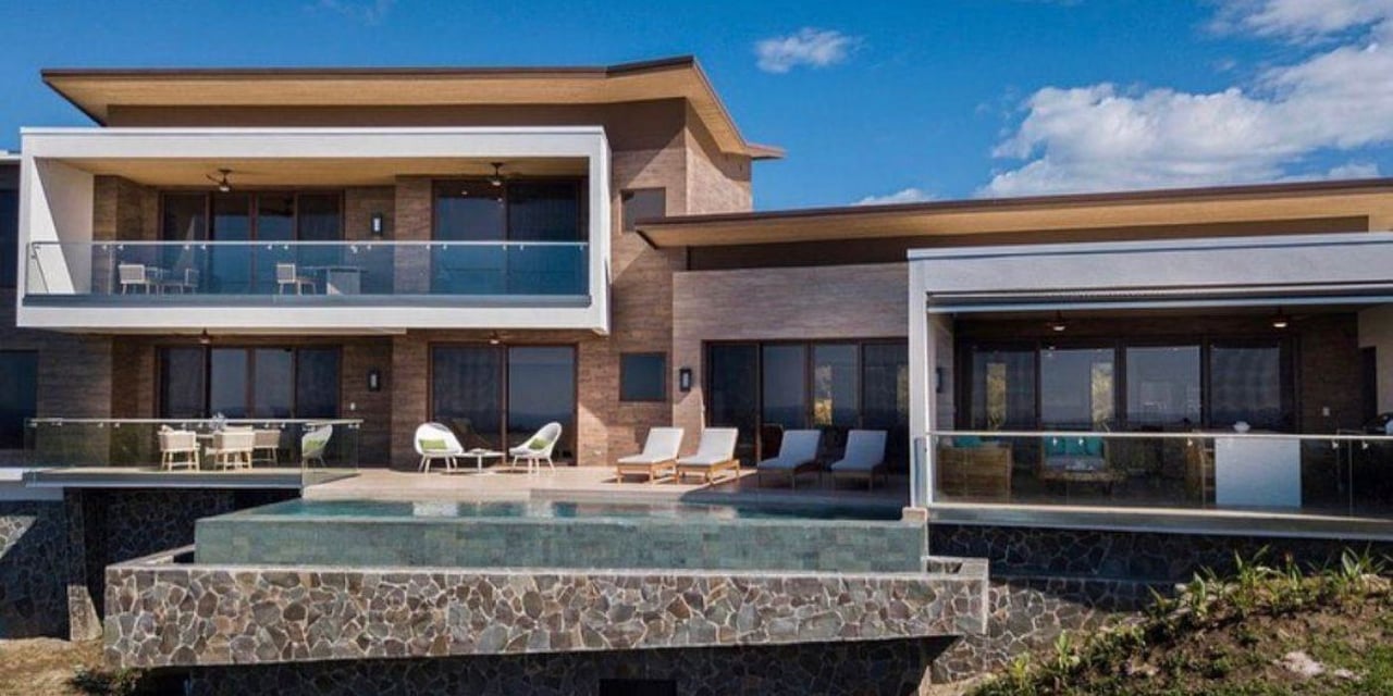 Casa Seahorse | Where the sky meets the Ocean!