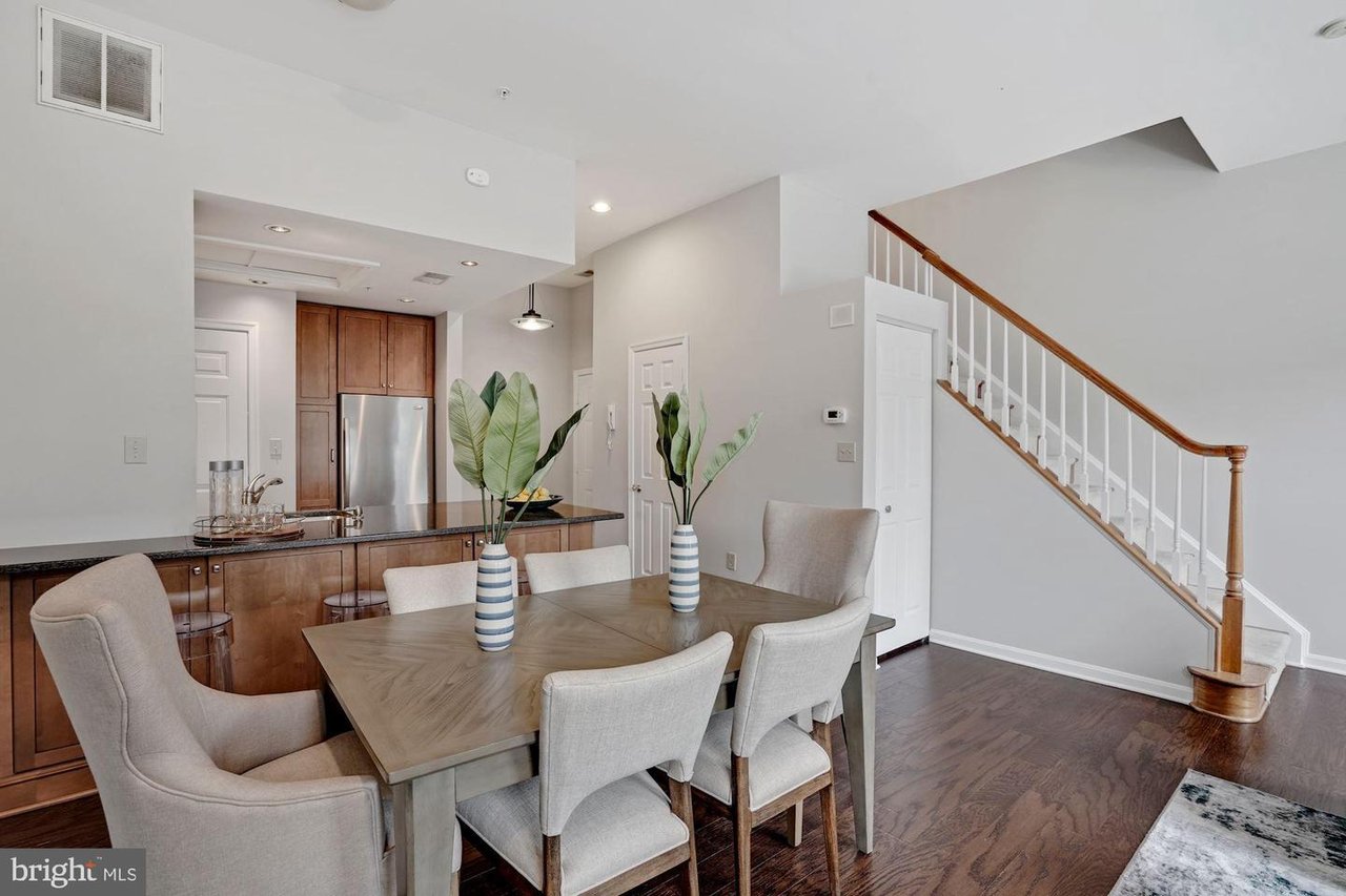 2407 20Th St NW Unit #1096, Washington, DC 20009