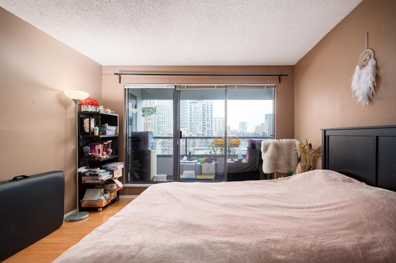 1060 Alberni St, #809