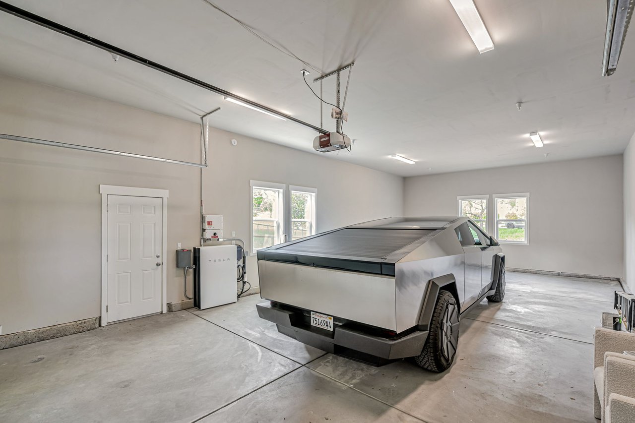 12 Rose Ct Novato