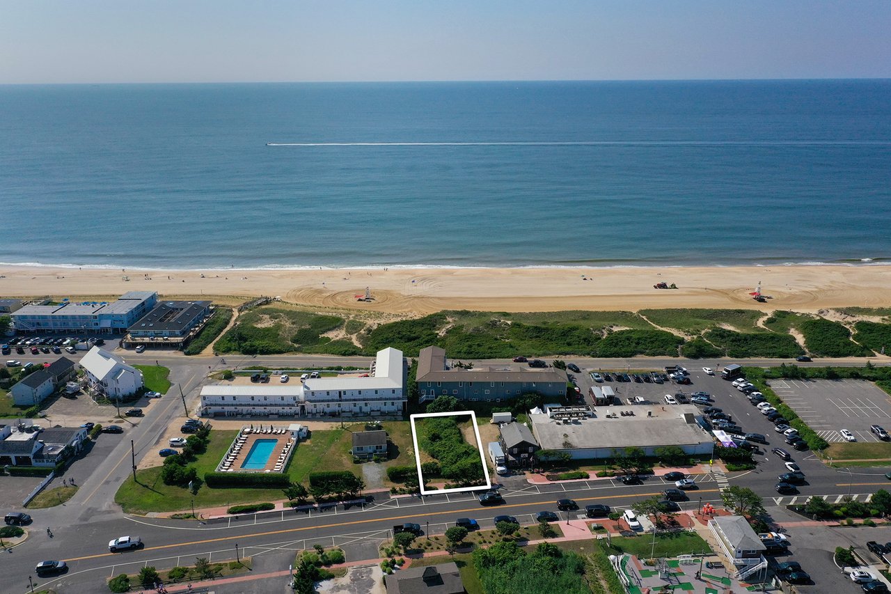 664 Montauk Highway, Montauk