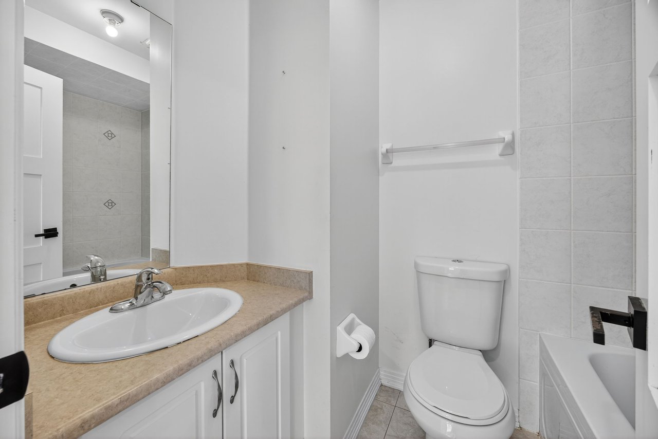 369 Dowson Loop, Newmarket