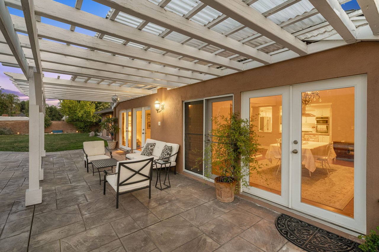 23001 Lita Pl, Woodland Hills, CA 91364