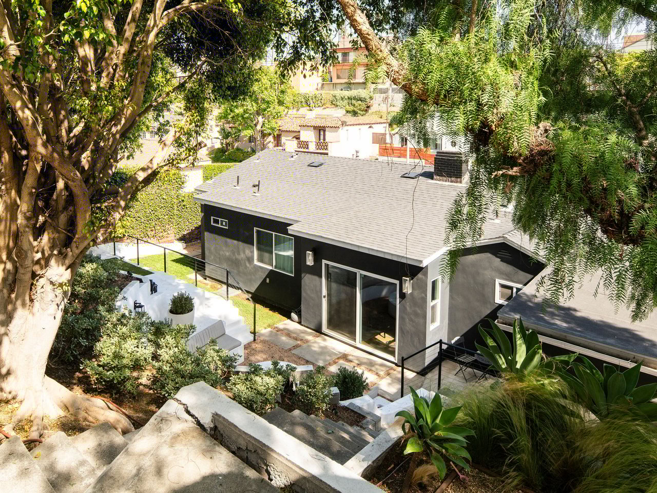 3823 Lorado Way in Historic View Park