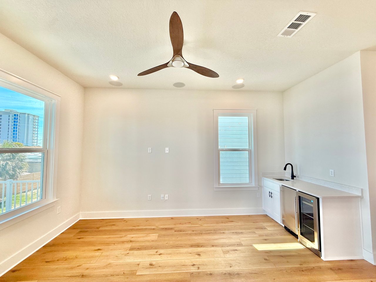 PERDIDO KEY BEACH HOUSE 208 CLIPPER DR 