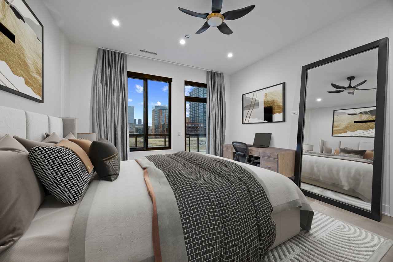 305 S Racine Ave PH-D