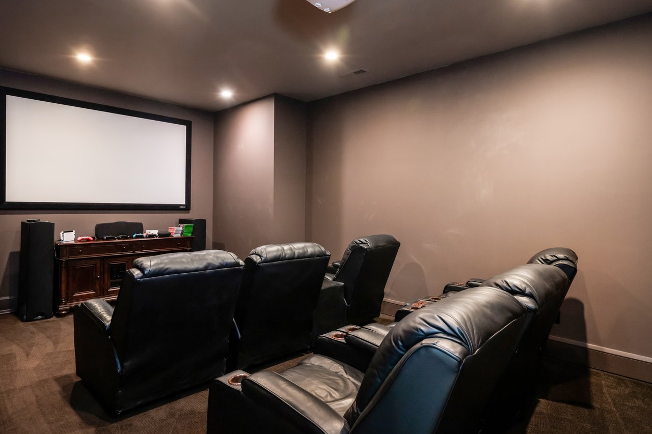 media room/movie theatre