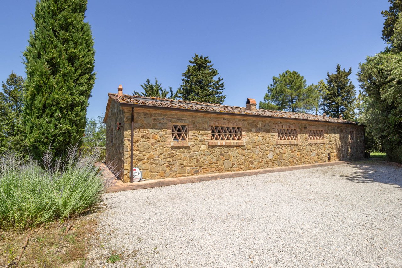 Villa - San Giovanni d'Asso (Siena)