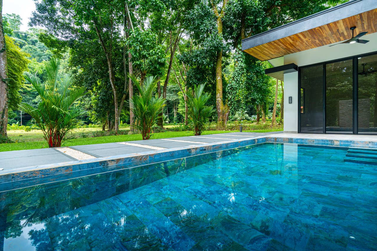 Tres Rios Waterfall House – Nature, Comfort & Elegance Combined, Brand New Construction with Warranty!