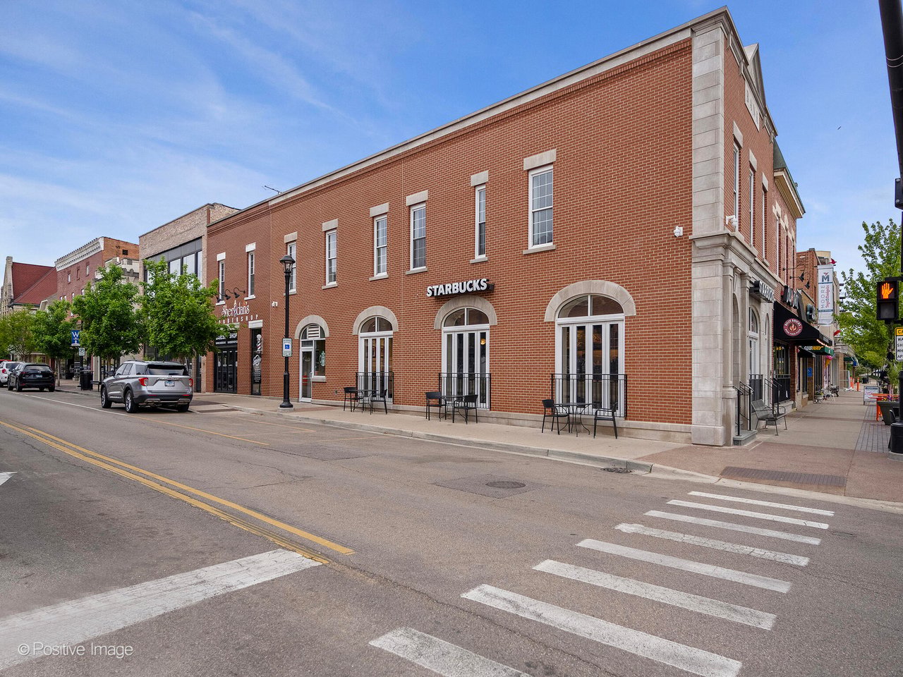 Living in Wheaton IL – What Move-Up Buyers Need to Know in 2026