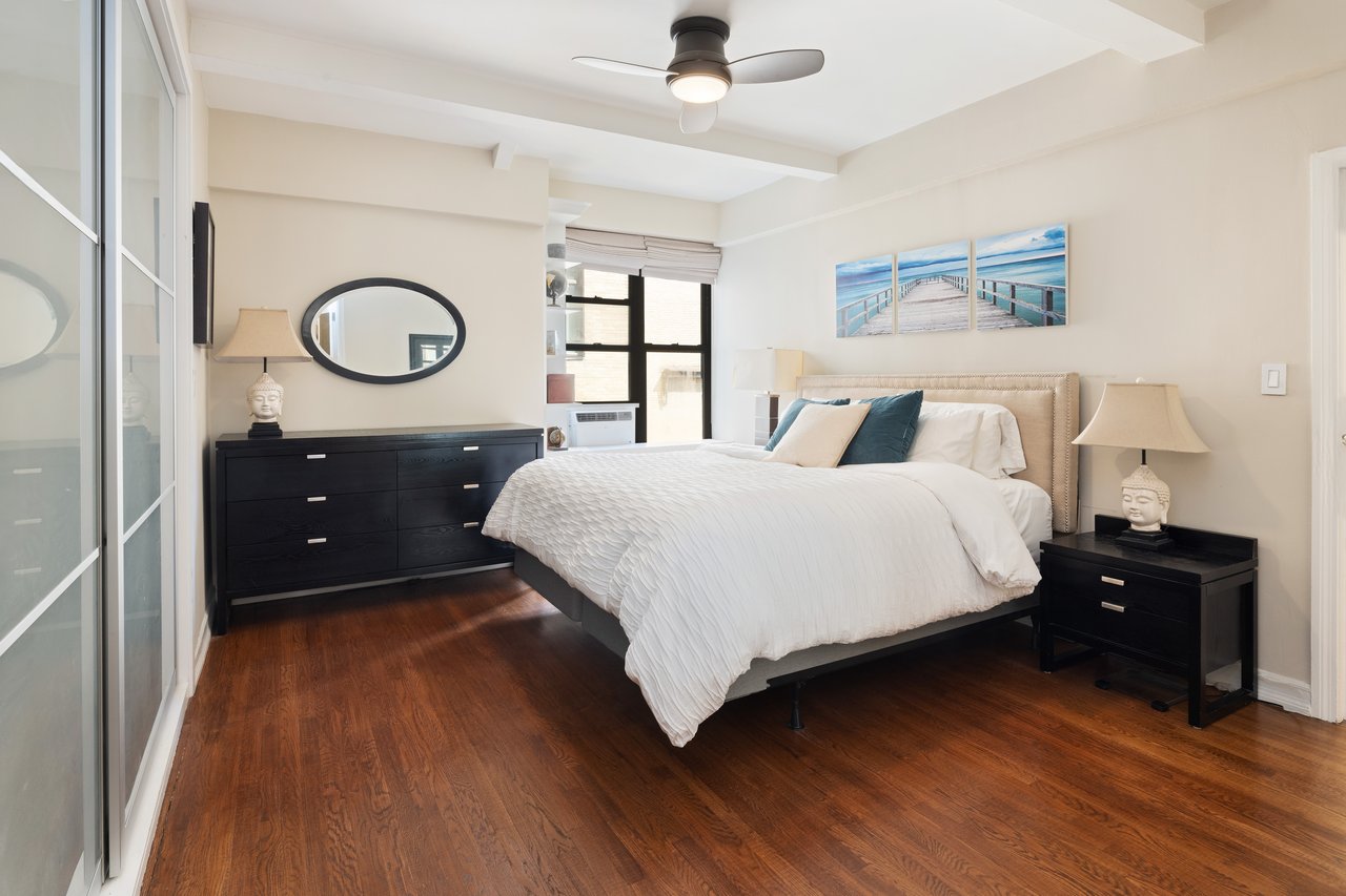 12 West 72nd Street, 12E