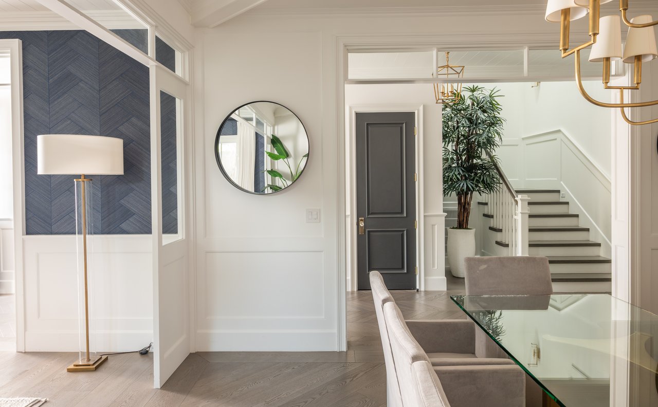 10439 Valley Spring Ln, Toluca Lake