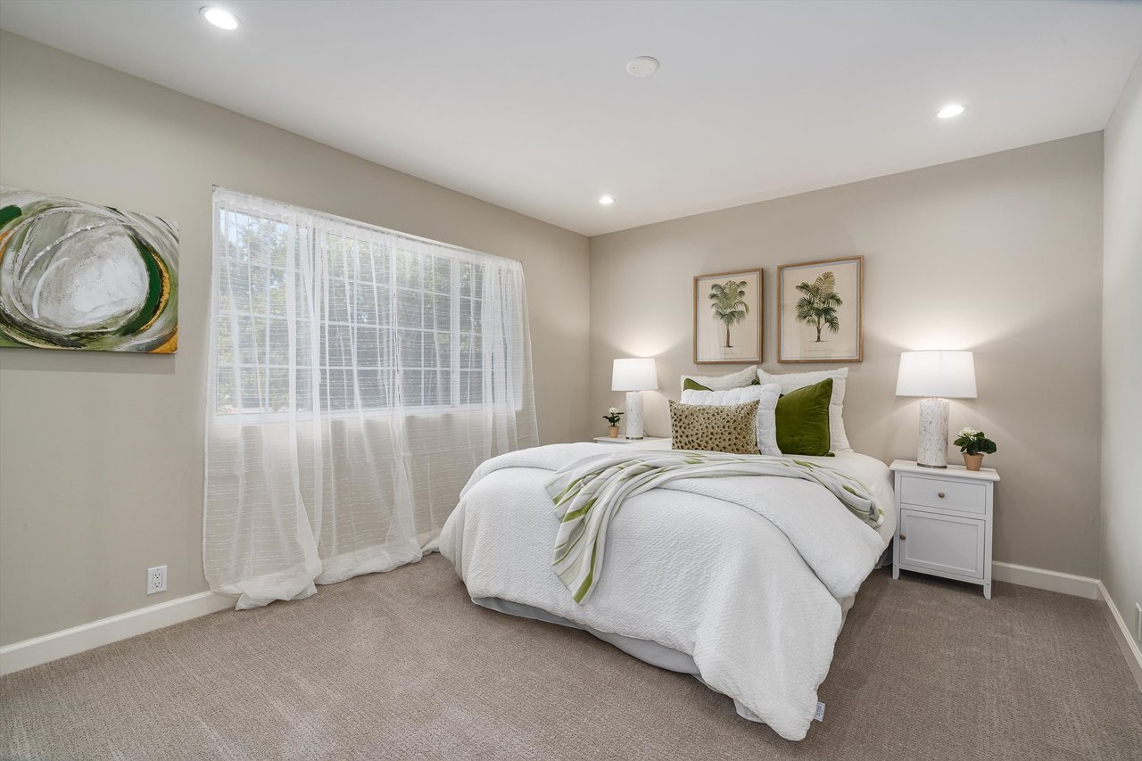 Impeccable Calistoga Home