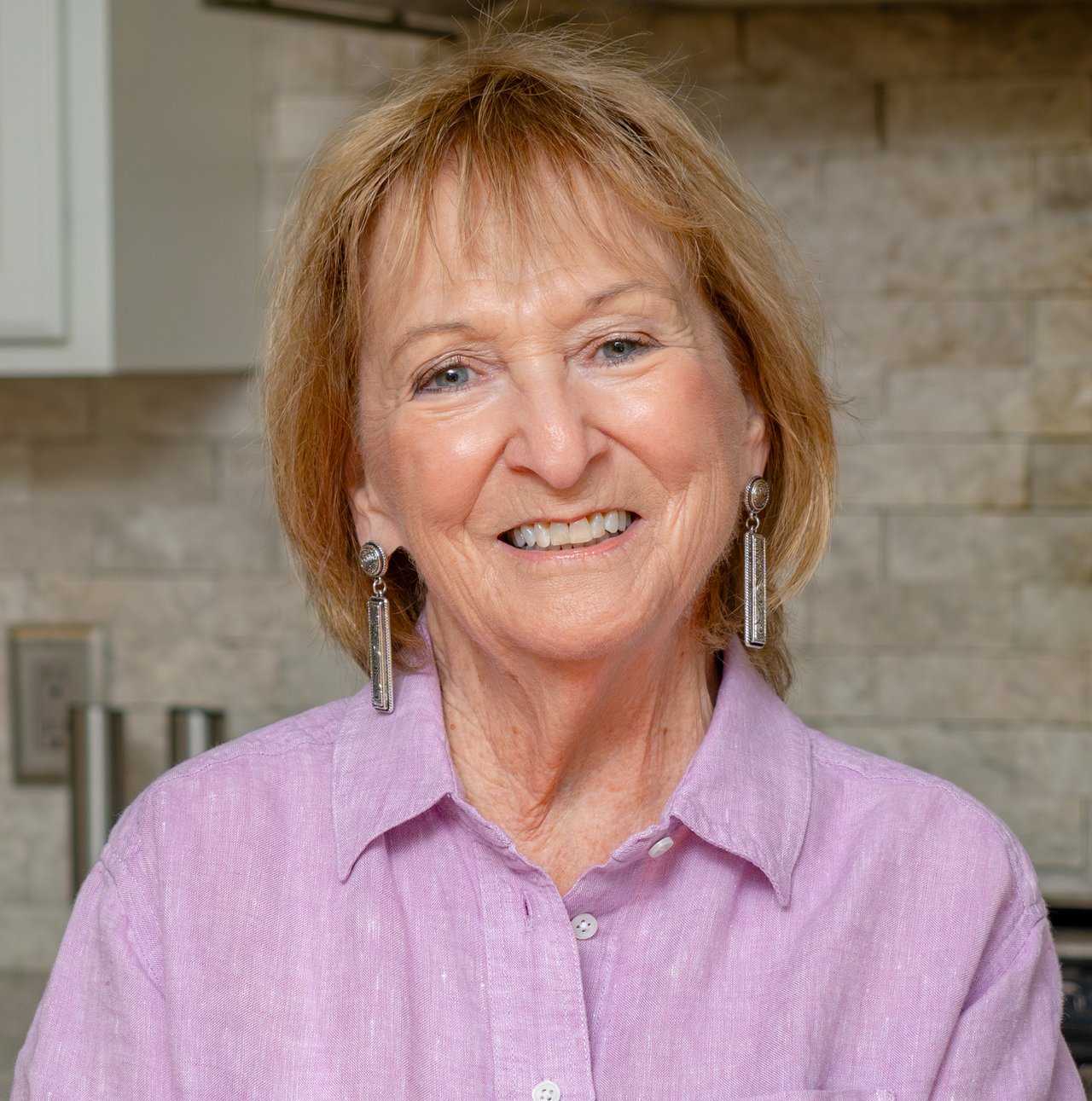 Linda Williams St. Simons Island, GA Real Estate Agent Headshot