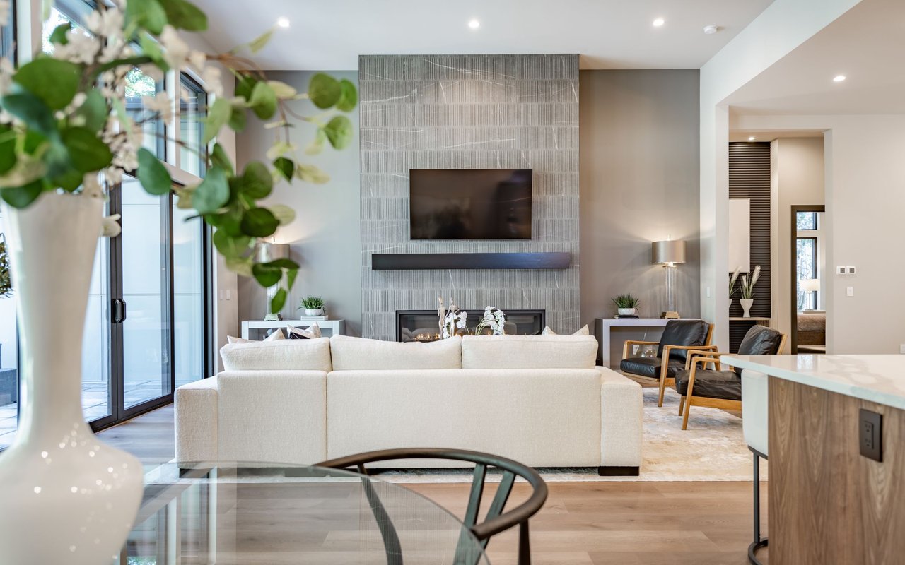 contact-form-background