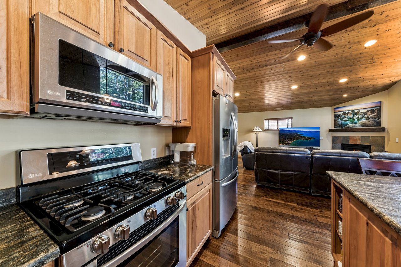 877 Northwood Blvd Unit # 2, Incline Village, NV 89451