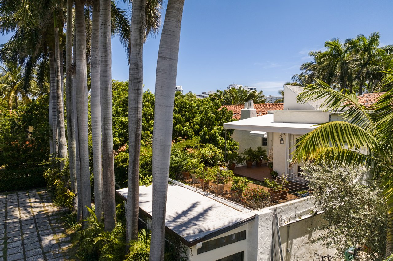 5215 Pine Tree Miami Beach