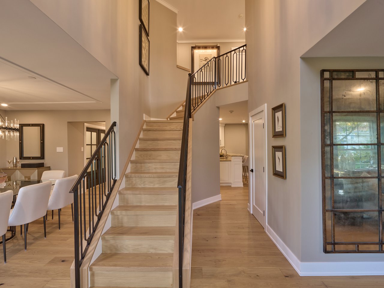 869 Breckinridge Ct 