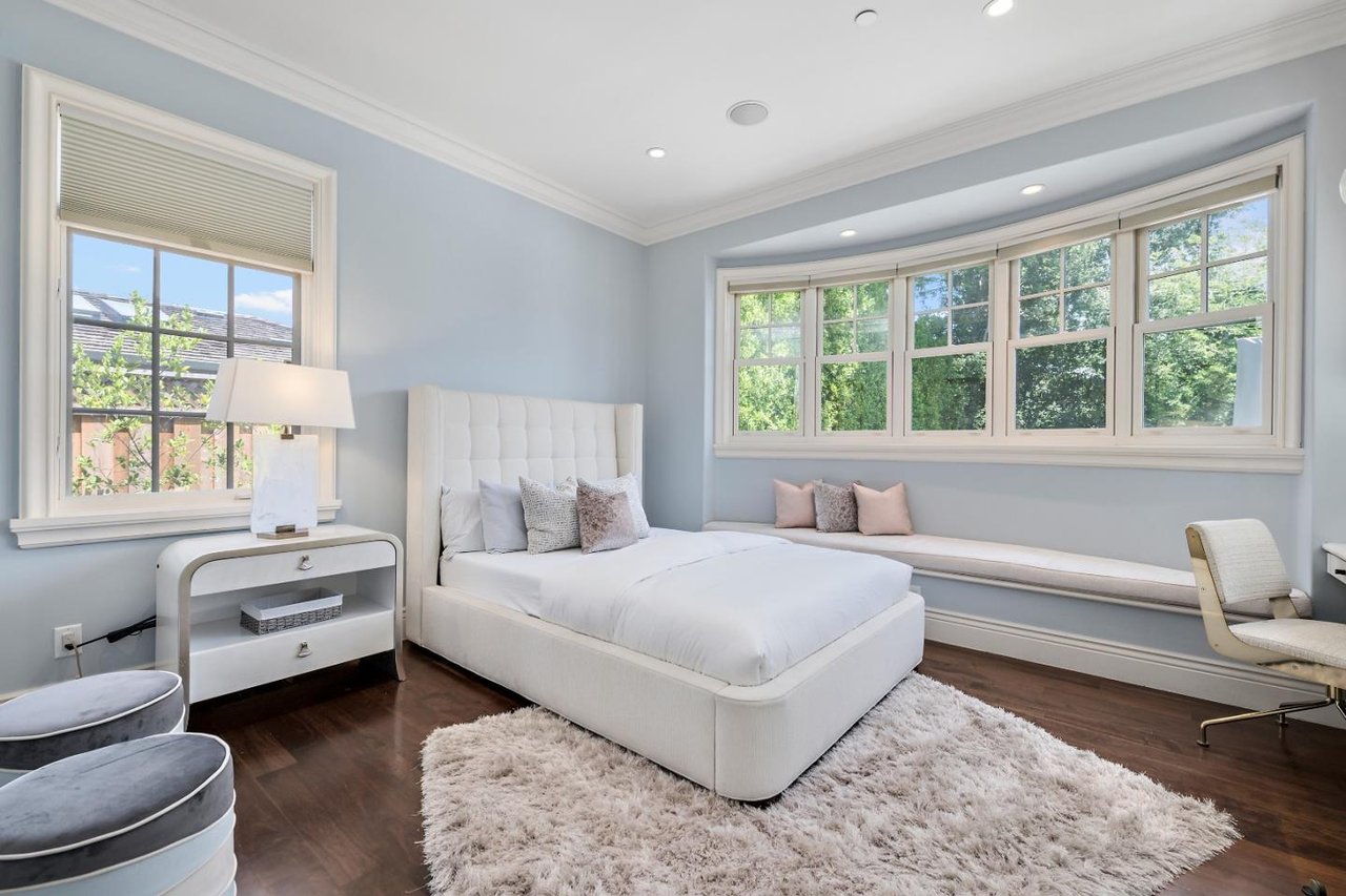 1795 Bay Laurel Dr