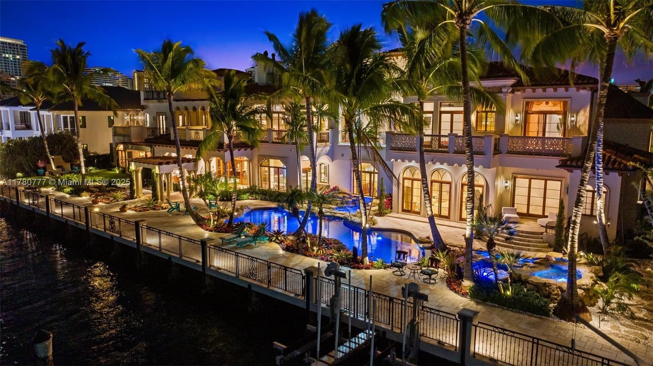 2509 Aqua Vista Blvd