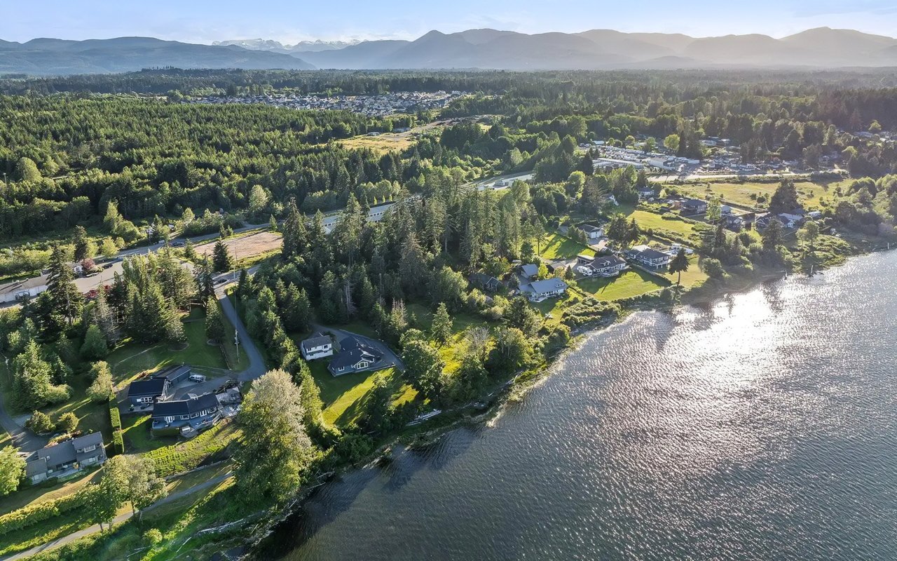 Waterfront Real Estate in Courtenay, BC: What You Need to Know