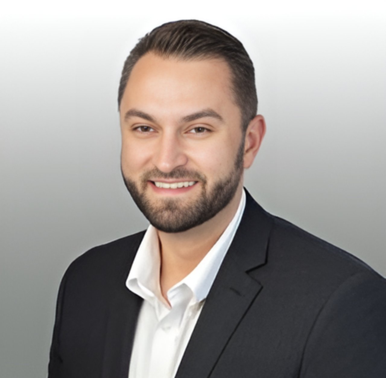 Joey Messer Worthington, OH Real Estate Agent Headshot