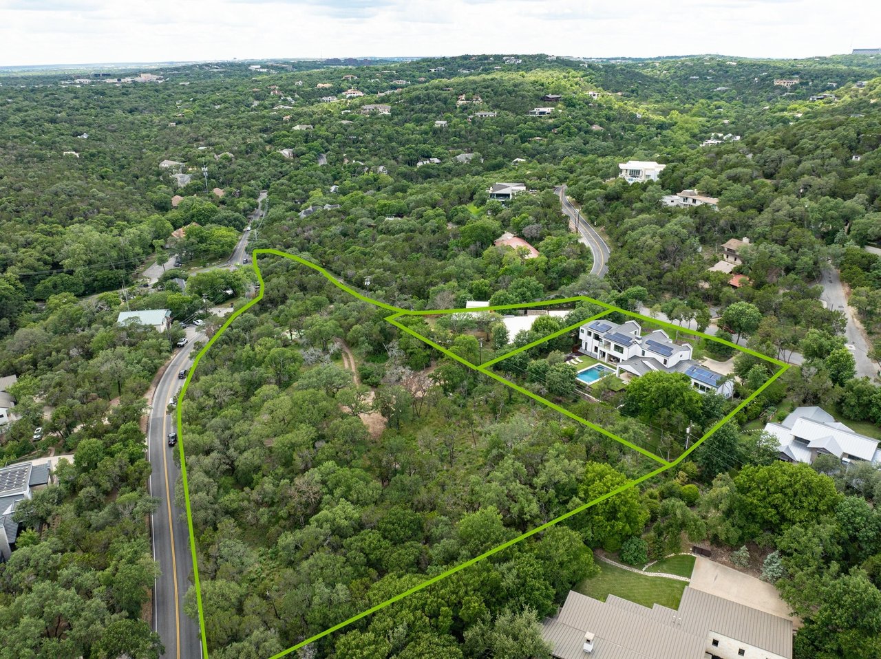 203 Wildcat Hollow and 100 Redbud Trail