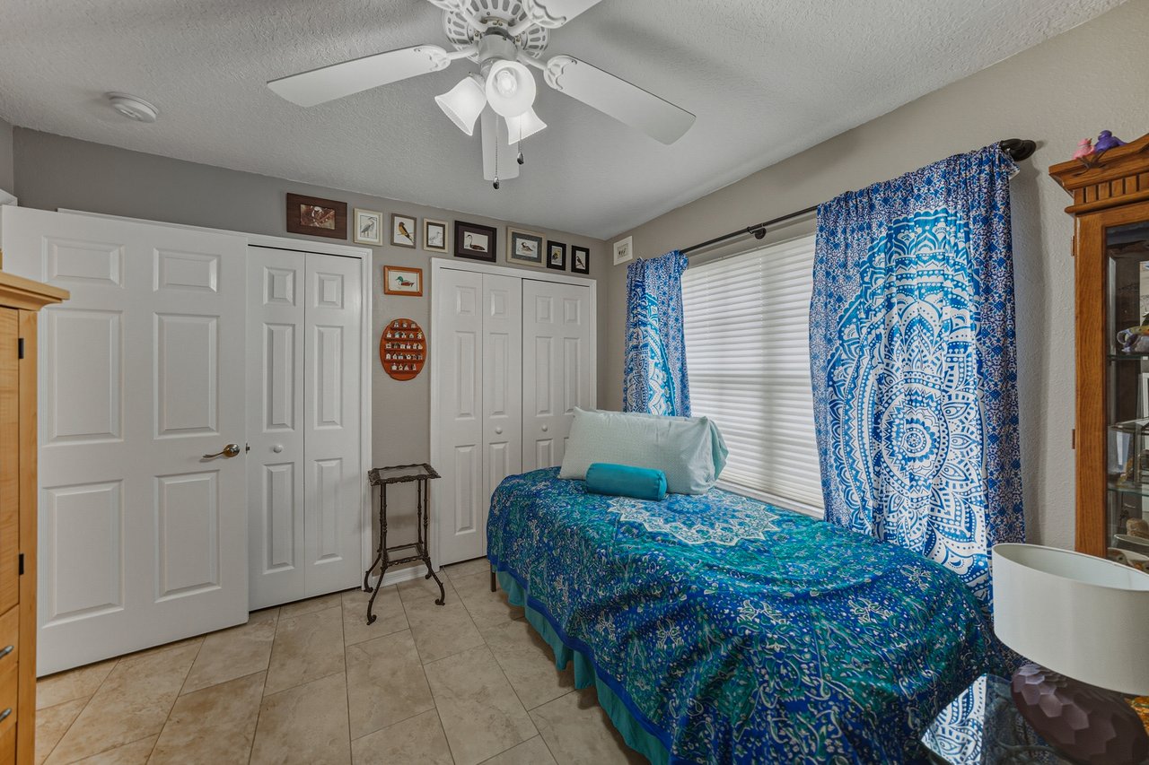 5240 NEW BRITTANY LN