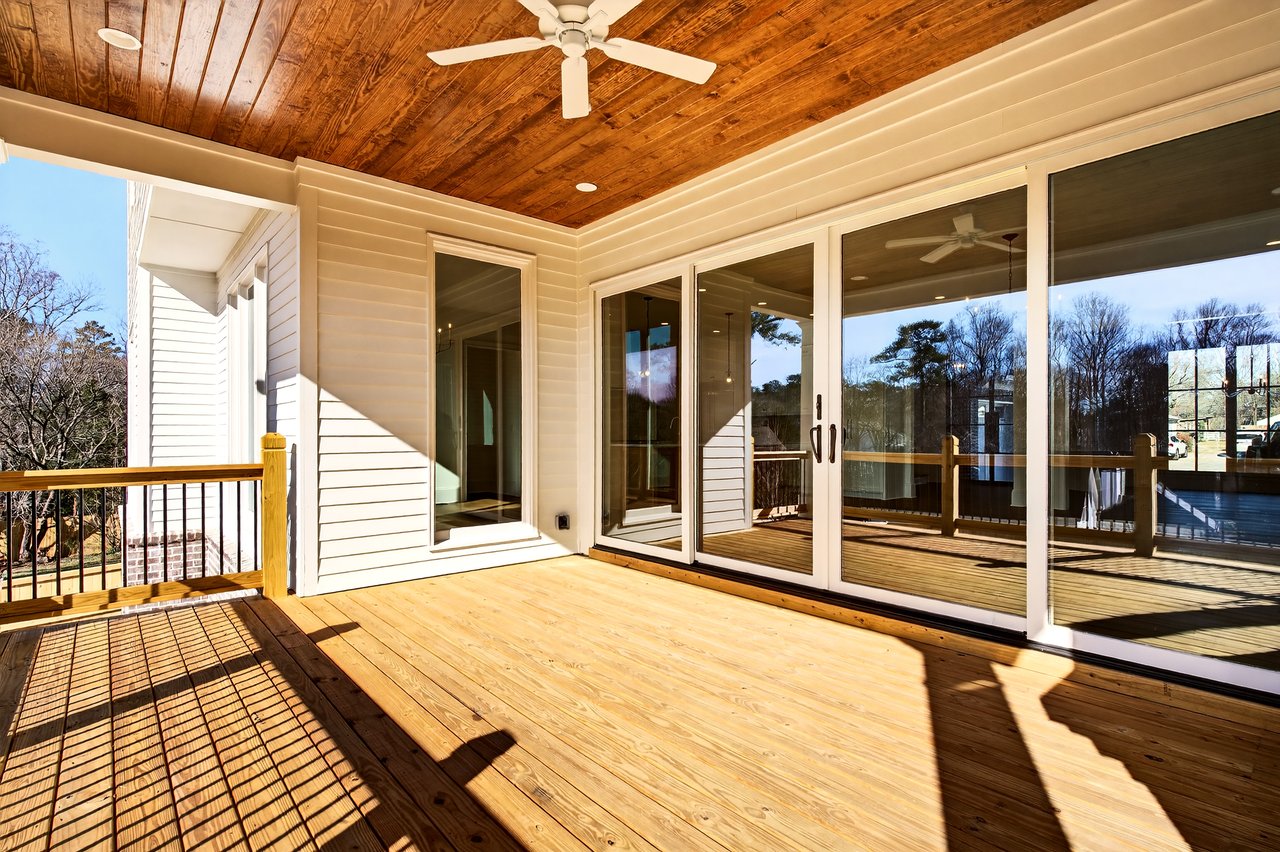 102 King St | ROSWELL