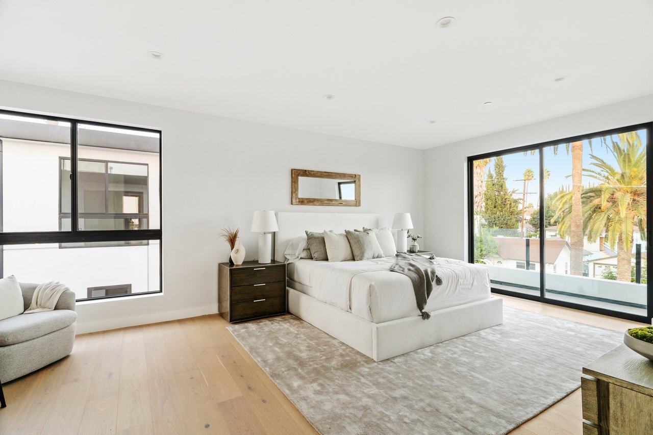 Ambrosia at Hillhurst