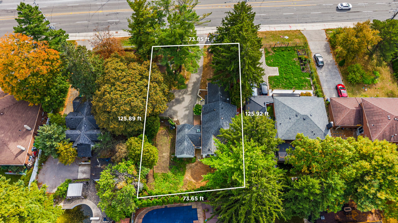 1141 Lakeshore Rd W