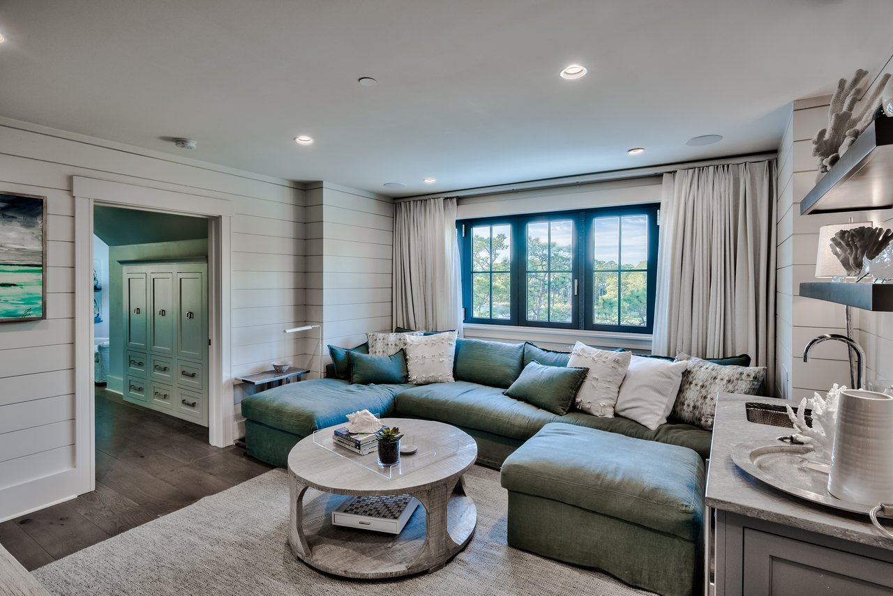 147 Vermilion Way